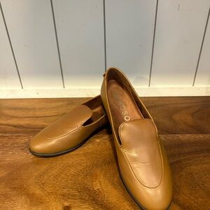 Women’s Aero Brown Loafers